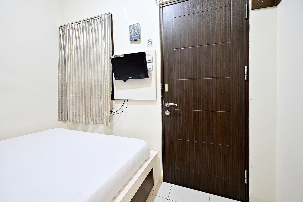 Zen Rooms Cideng Barat 자카르타 외부 사진